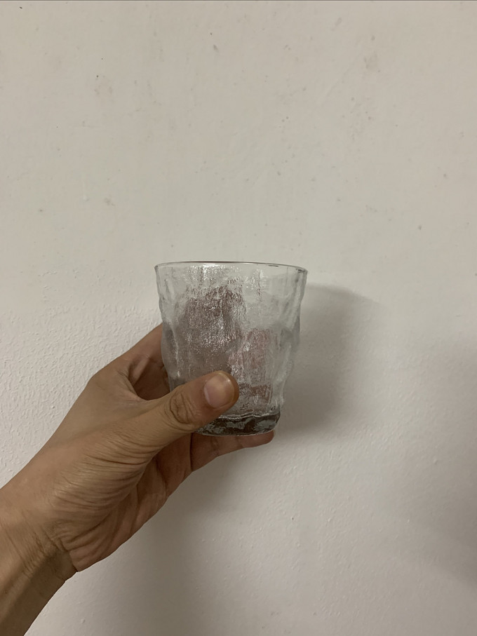 玻璃杯