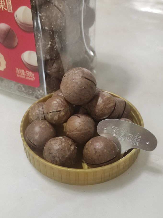 百草味坚果炒货