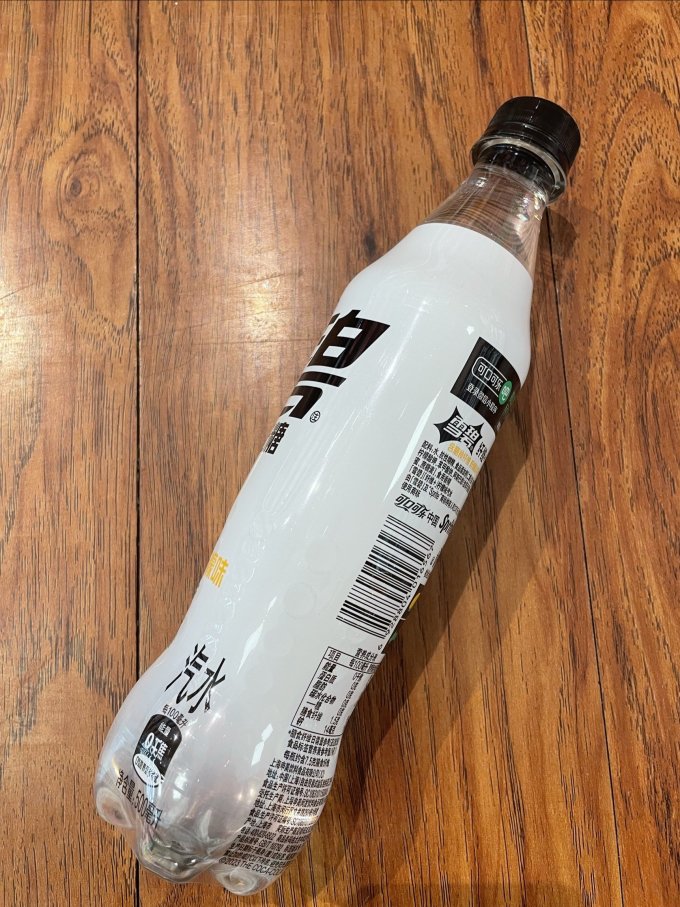 雪碧碳酸饮料