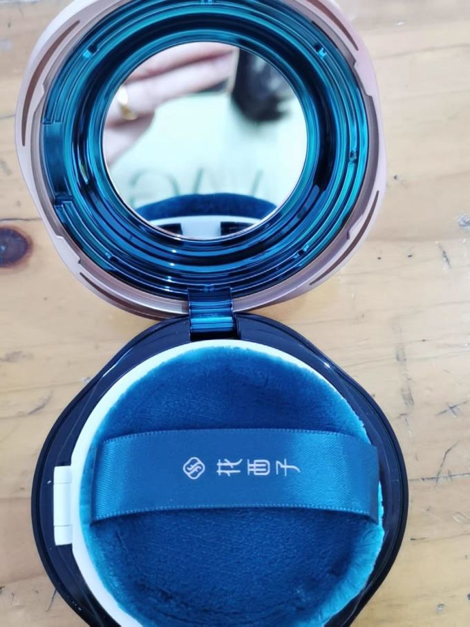 花西子散粉蜜粉