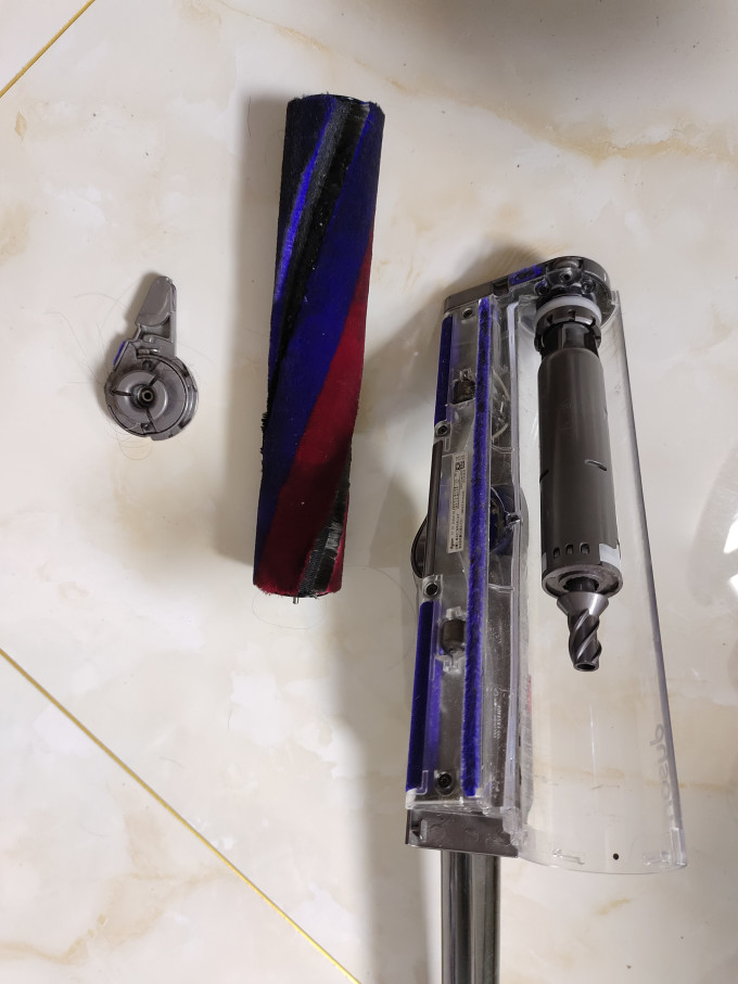 吸尘器