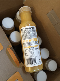 农夫山泉NFC橙汁：自然饮品，有点点酸！