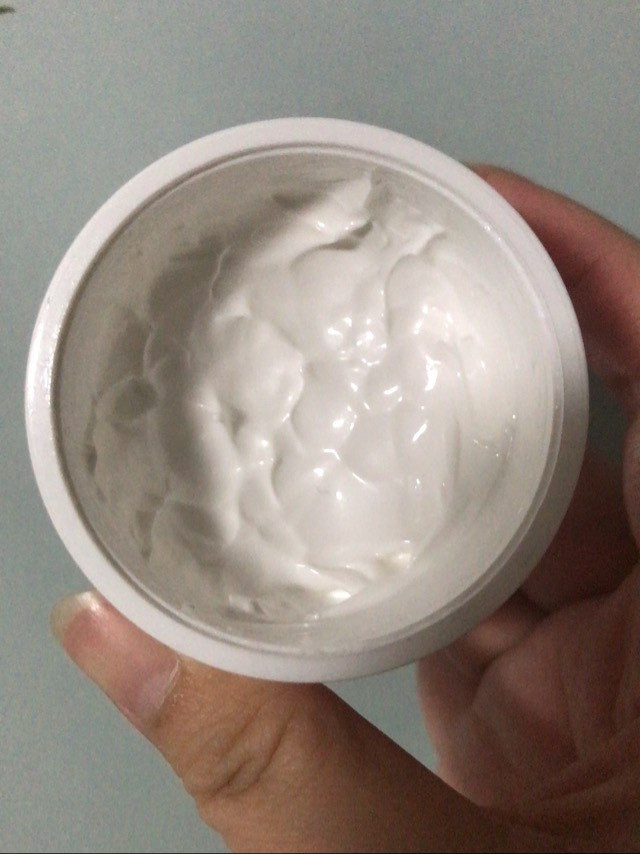 京润珍珠乳液面霜