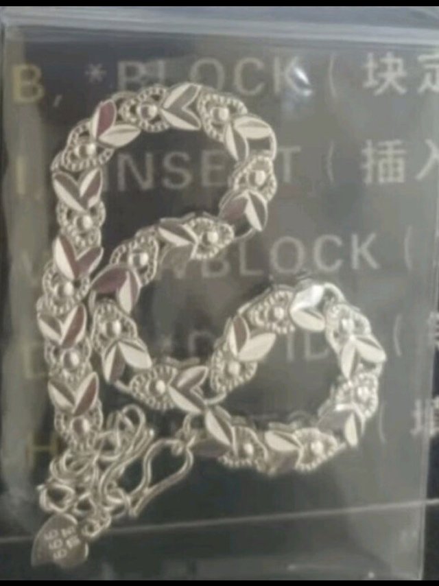 银千惠999足银手链女士兔子纪念时尚饰品生