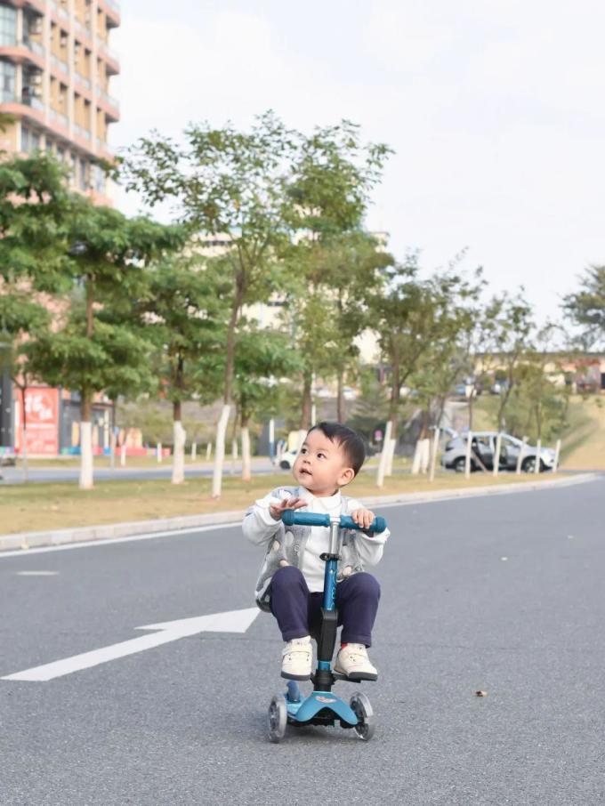 迈古儿童滑板车