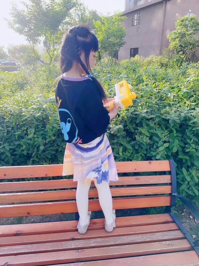 女童裙装