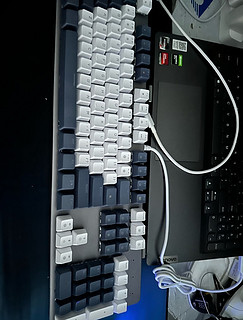 2023China joy云看展之联想K104机械键盘