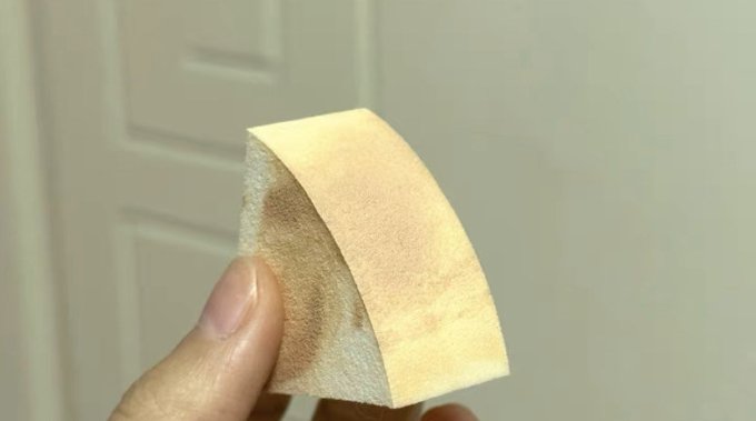 毛戈平粉底液