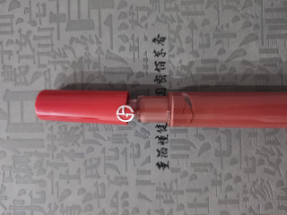 时尚必备，阿玛尼口红，彰显你的个性