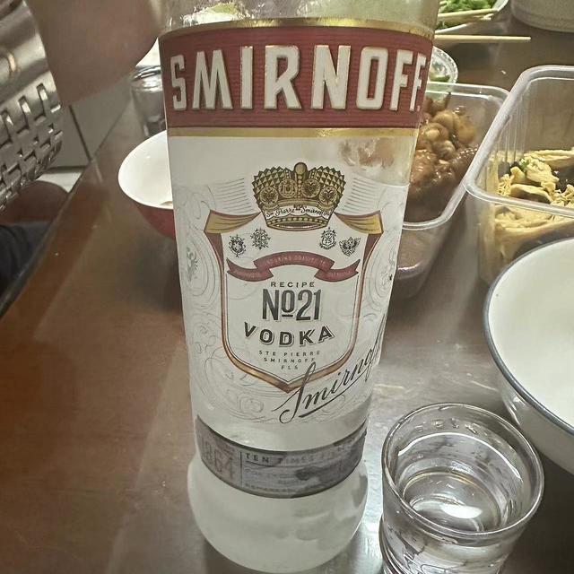 斯米诺伏特加，值得试试