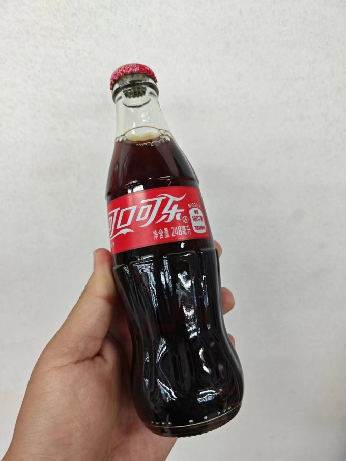 玻璃瓶的可口可乐才经典