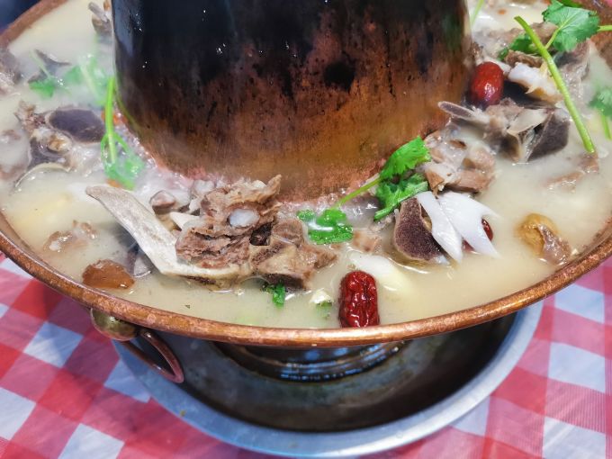 月盛斋聚会餐饮