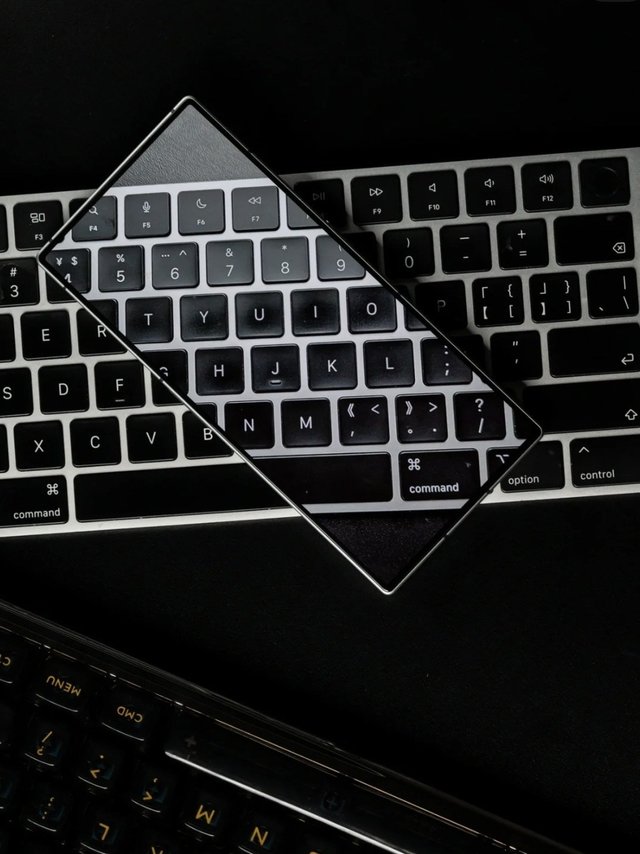 迟到的评测｜红魔8S Pro+