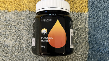 第一次尝试麦卢卡蜂蜜——蜜滋兰 UMF5+