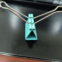 很好用的长尾文件，夹用来夹茶叶袋。