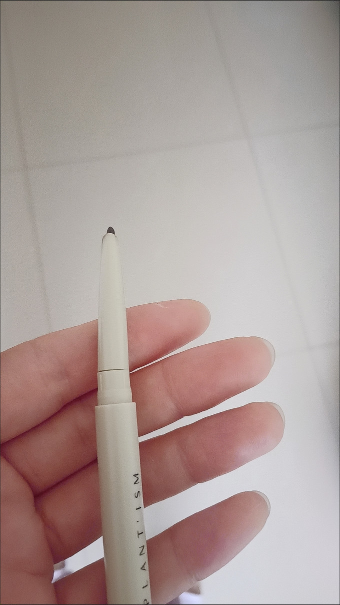 眼部彩妆