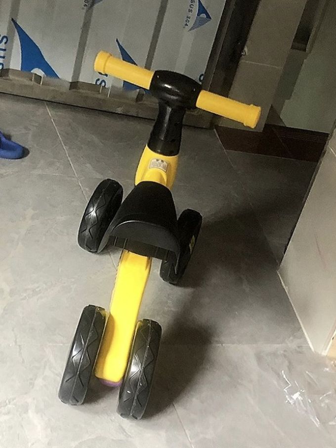 小虎子儿童平衡车