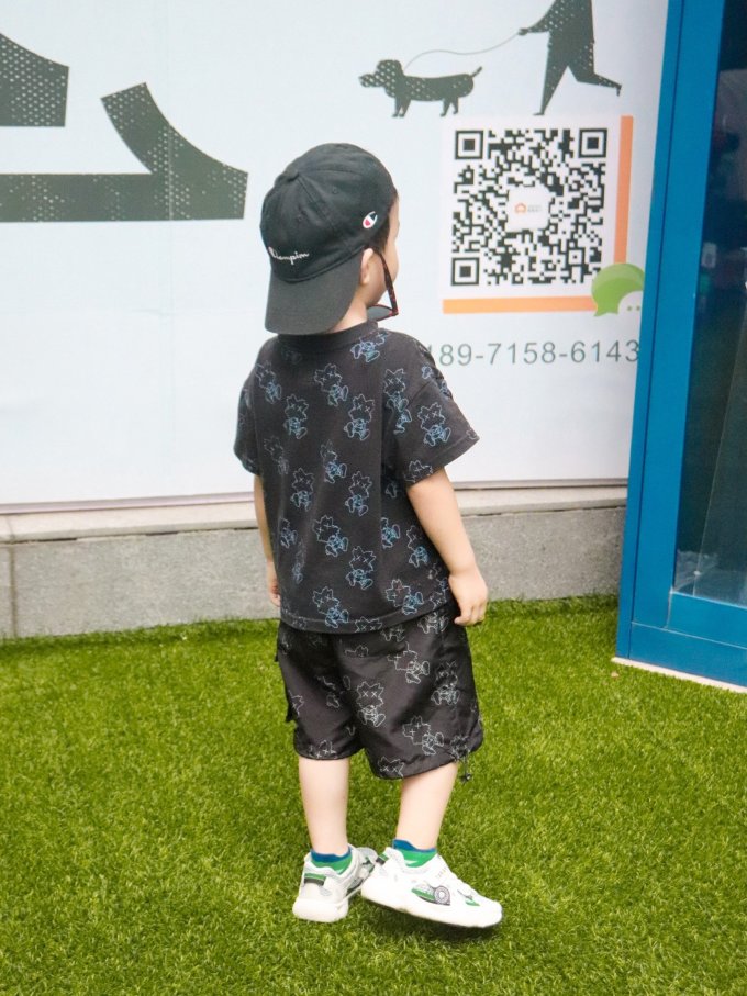 泰兰尼斯童鞋