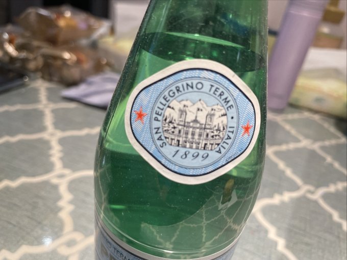 起泡饮用水