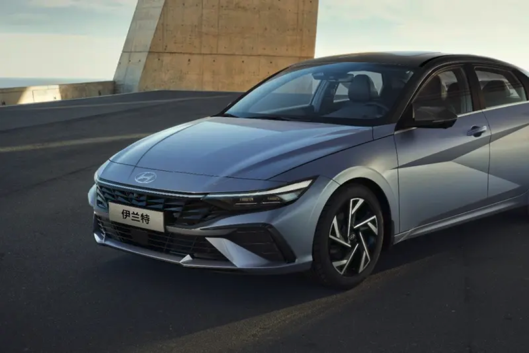 北京现代新款伊兰特官图发布,将于成都车展亮相