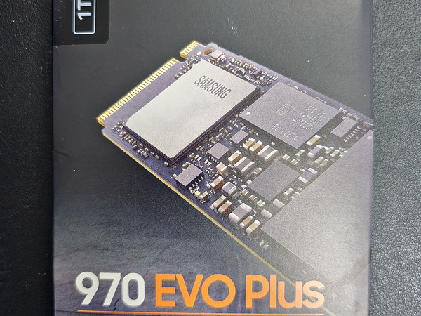 300元的970evoplus1T到手