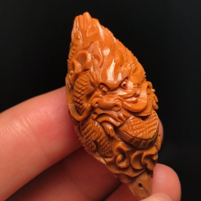 其他饰品