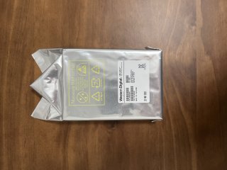 720上车的西部数据8T企业硬盘