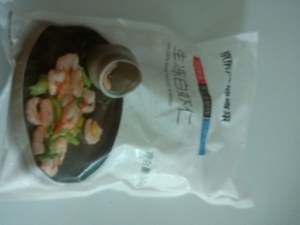 孩子他爸给孩子做的虾仁炒蛋