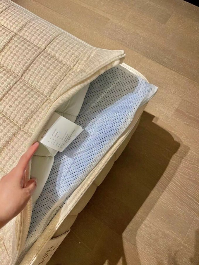 栖作床垫