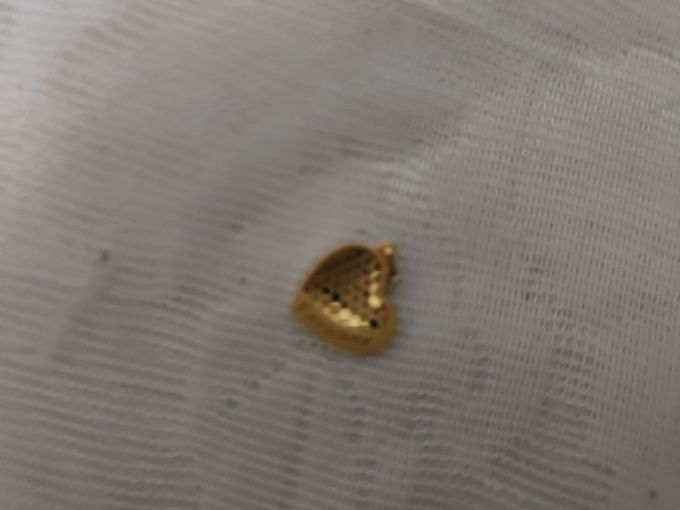 周生生黄金首饰