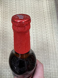 小酒哥说啤酒系列五，百威红色玻璃瓶460ml