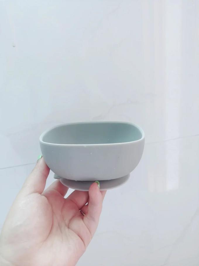 儿童餐具