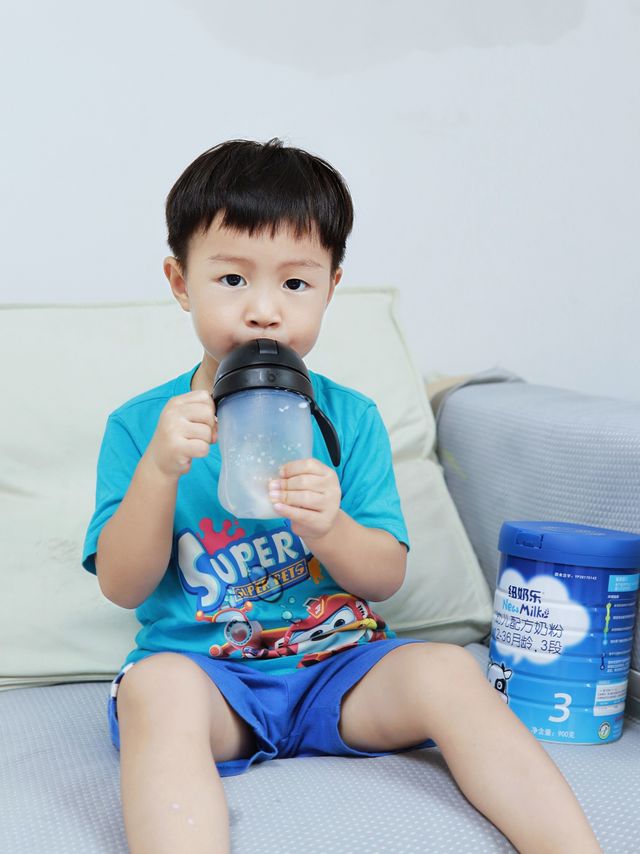 上幼儿园了你们还在喝奶粉吗？