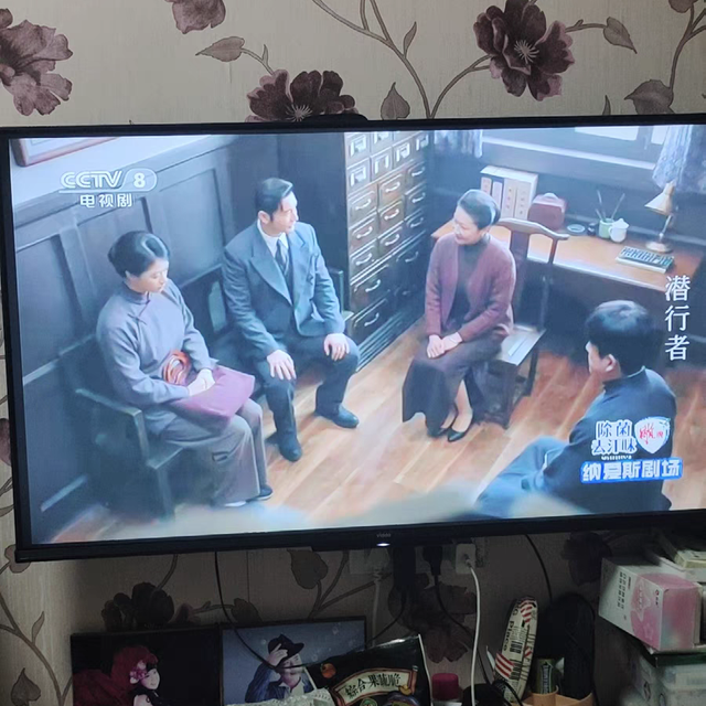 关于电视里的保养和维护,以下是我推荐的方法