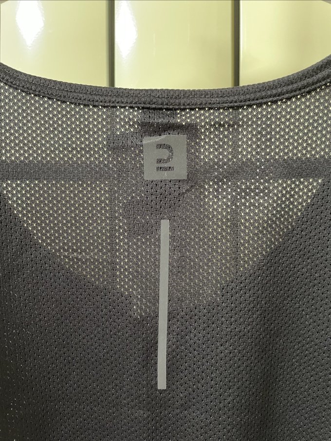 迪卡侬运动服饰