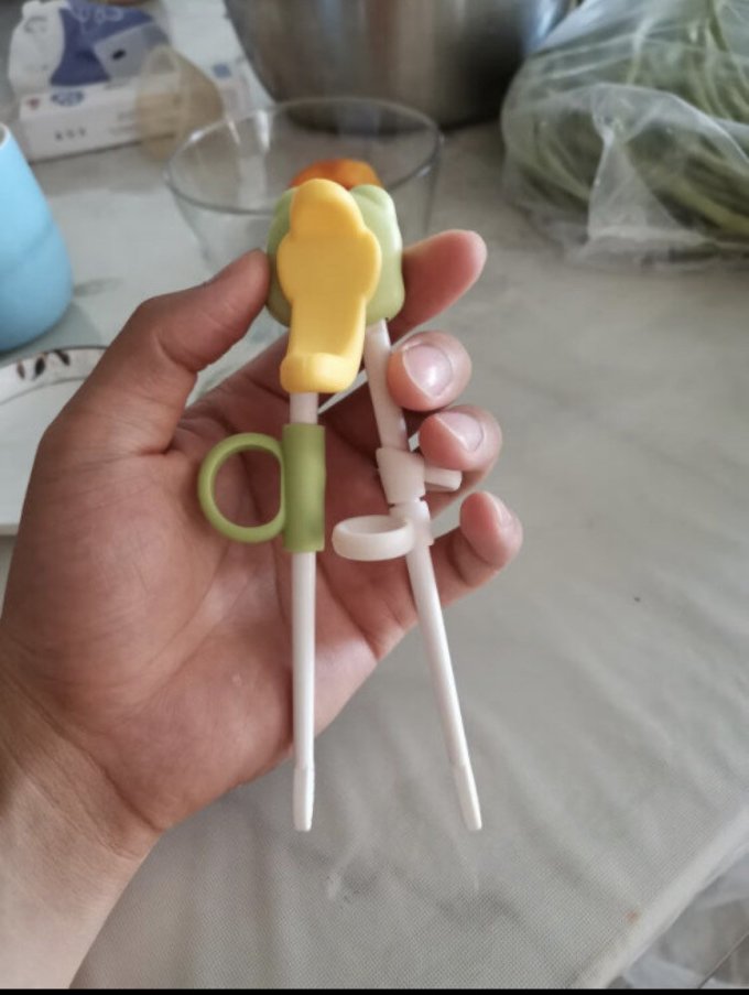 儿童餐具