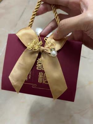 演绎甜蜜婚礼：选择完美糖果盒，为你的大日