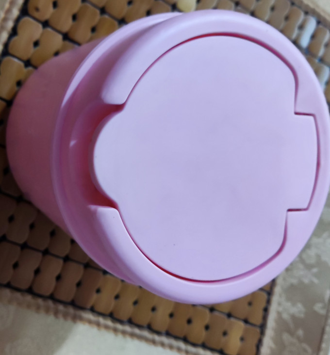 瓯越人家垃圾桶