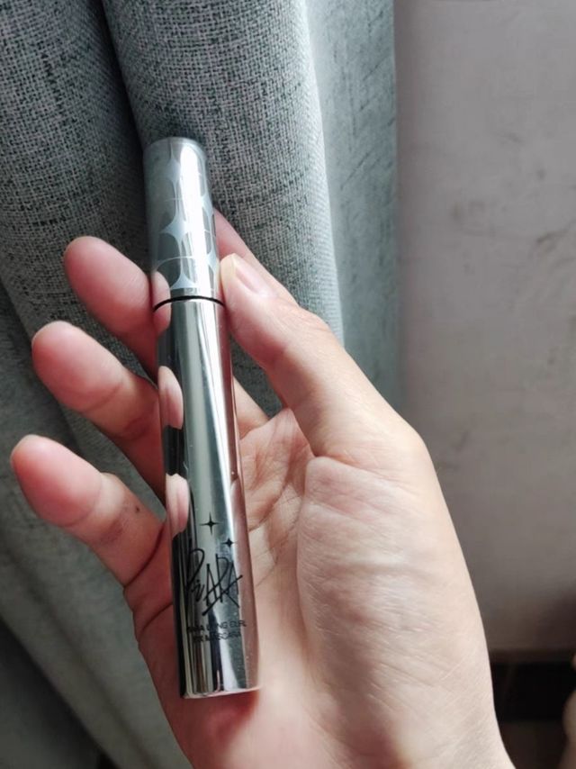 Piara睫毛膏