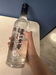 小别胜新欢，好酒莫贪杯。