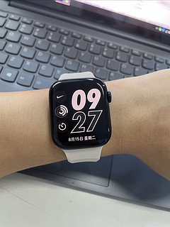 Apple watch S8的7788