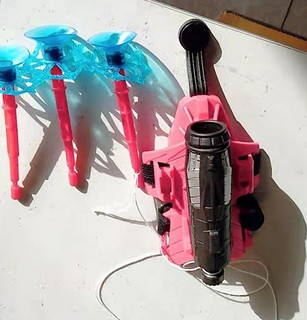 蜘蛛丝发射器手套吐丝侠黑科技男童儿童玩具