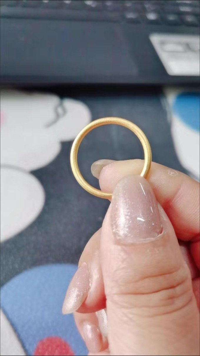 六福珠宝黄金戒指