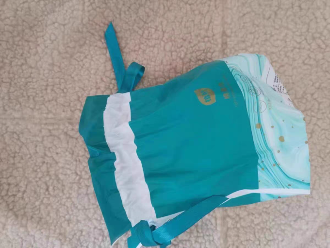 婴儿护理用品