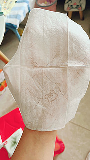 好奇植物奶皮湿巾，宝宝的专属清洁小能手！