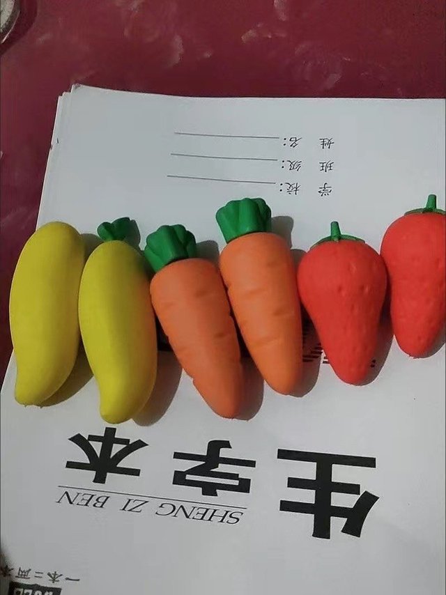 开学必备，胡萝卜橡皮擦。