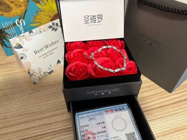 足银四叶草手链女时尚首饰品七夕情人节礼物
