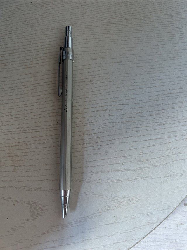 想要写字如行云流水？试试这款自动铅笔吧！
