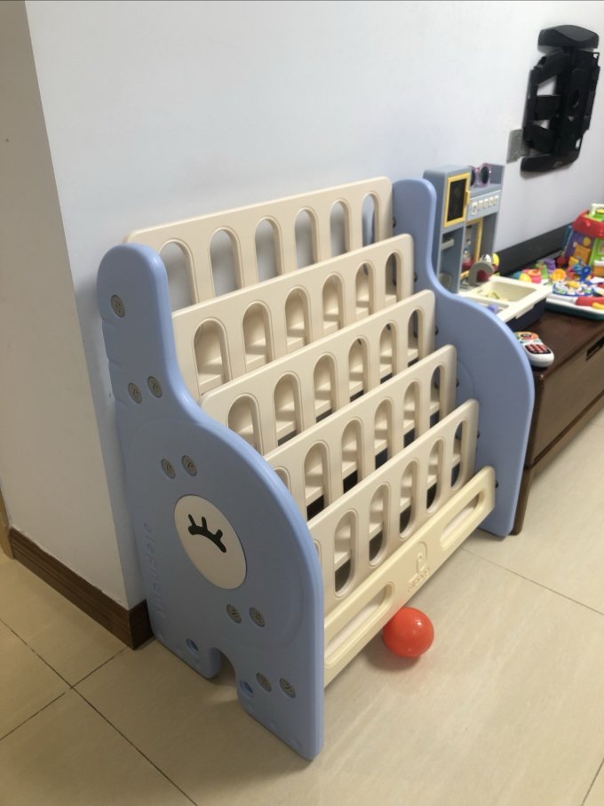 曼龙书架