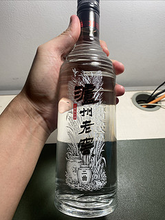 平民窟酒鬼搭餐酒～泸州老窖黑盖